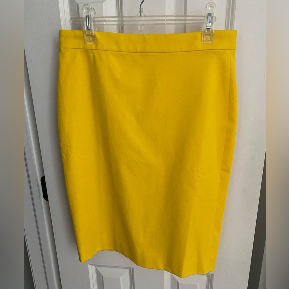 NWT Classic J Crew No. 2 Pencil Skirt.  Size 4